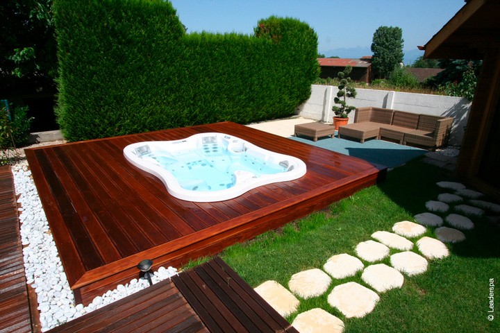 Lotus-Bay-Wood-Deck