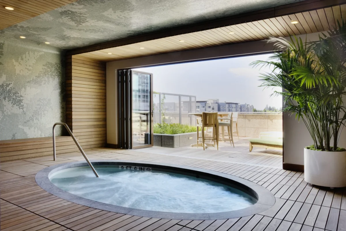 Jacuzzi Interior